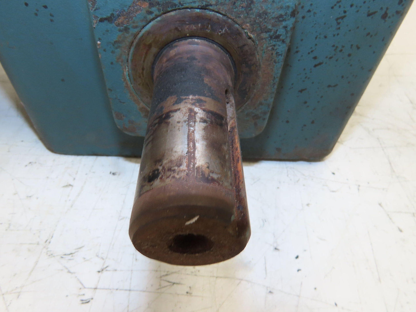 Dodge Reliance Q262B015M140L1 15:1 Gearmotor 116 RPM 1.5Hp 230/460V 3PH RH 145TC