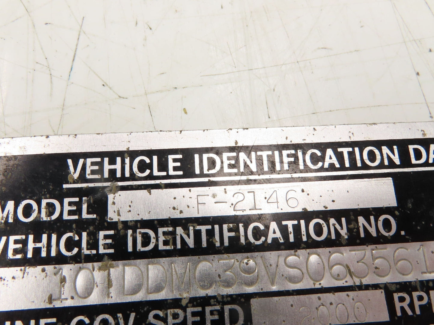 Oshkosh C6-3-129 Spicer Slip Yoke 16 Spline 67" Drive Shaft U-Joint Rockwell