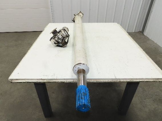 Oshkosh C6-3-129 Spicer Slip Yoke 16 Spline 67" Drive Shaft U-Joint Rockwell