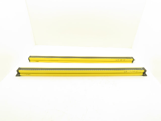 Contrinex Safety Light Curtain Sender Receiver Set 924mm YBB-30*4-0900-G012