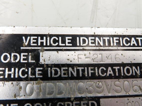 Oshkosh F-2146 Spicer Slip Yoke 16 Spline Rear Drive Shaft 35" Long U-joint