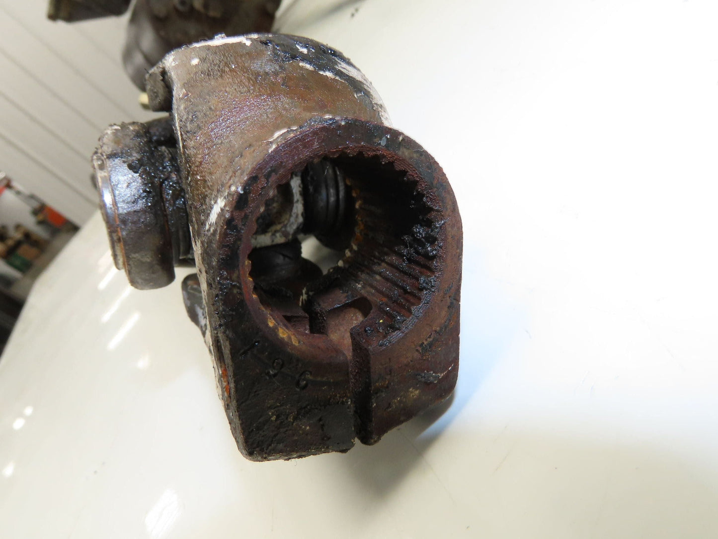 Oshkosh 592S5-6 Sheppard Power Steering Gear Box Slip Shaft