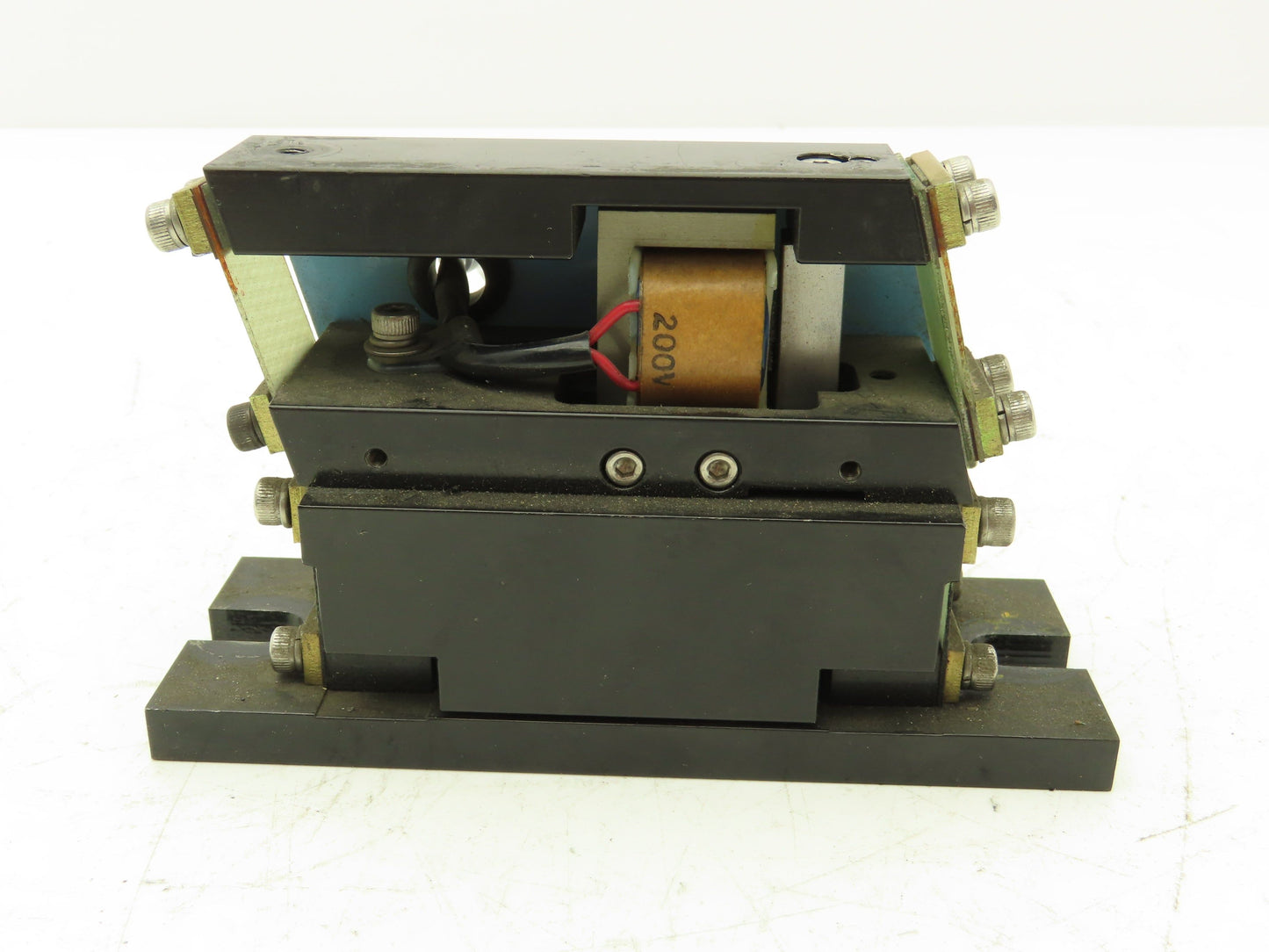 Osaka Seiko Small Parts Feeder Linear Conveyor Vibration Magnetic Motor 200V