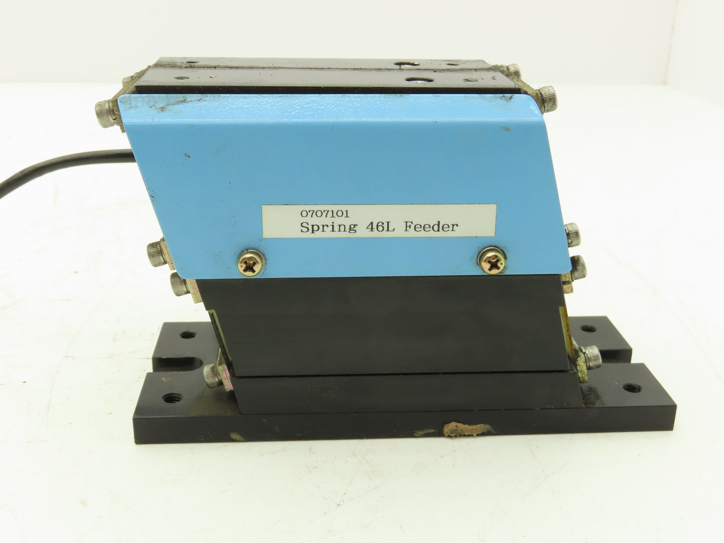 Osaka Seiko Small Parts Feeder Linear Conveyor Vibration Magnetic Motor 200V