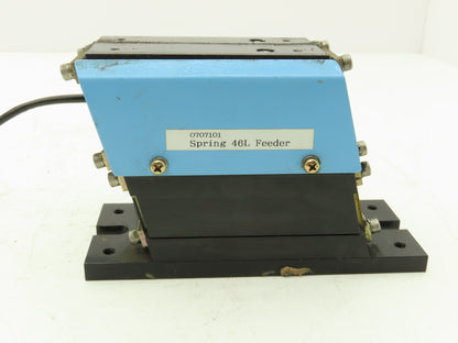 Osaka Seiko Small Parts Feeder Linear Conveyor Vibration Magnetic Motor 200V