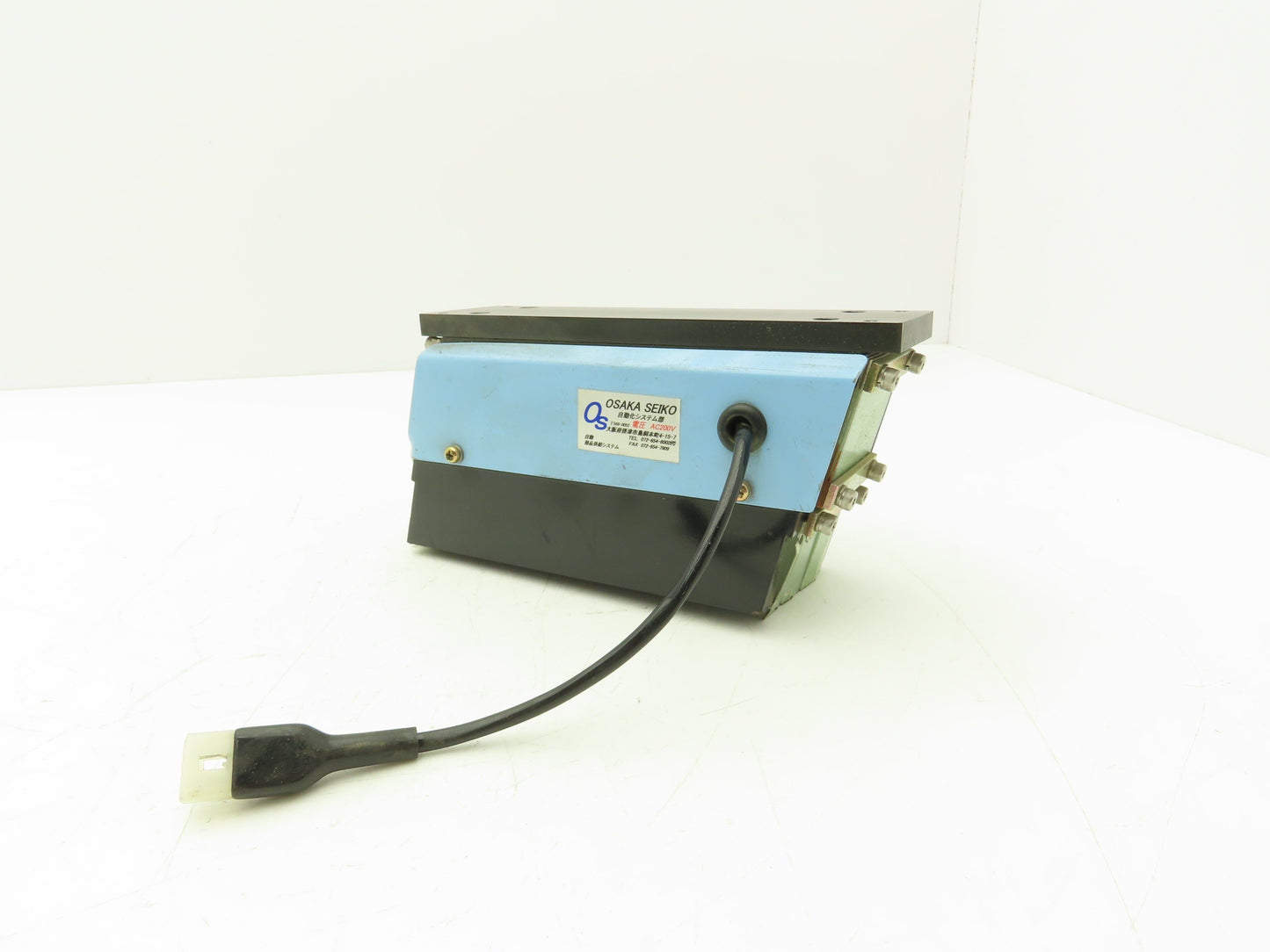 Osaka Seiko Small Parts Feeder Linear Conveyor Vibration Magnetic Motor 200V