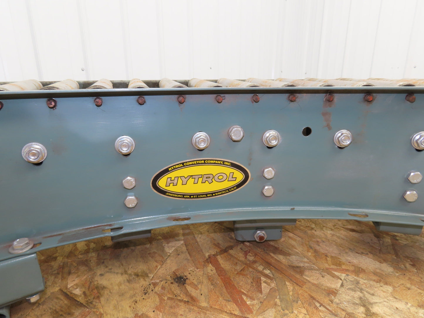 Hytrol 90° Curve Roller Conveyor 18"W 16"BF V-Belt Slave Drive 1-3/8" Roller