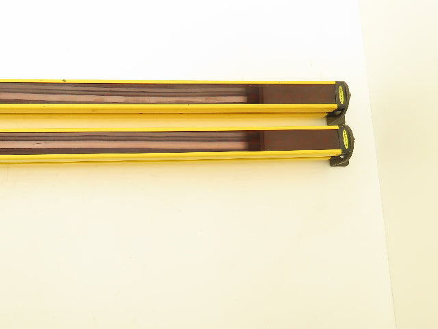 Banner SLSE30-900P8 SLSR30-900P8 EZ-SCREEN Safety Curtain Receiver Emitter 900mm