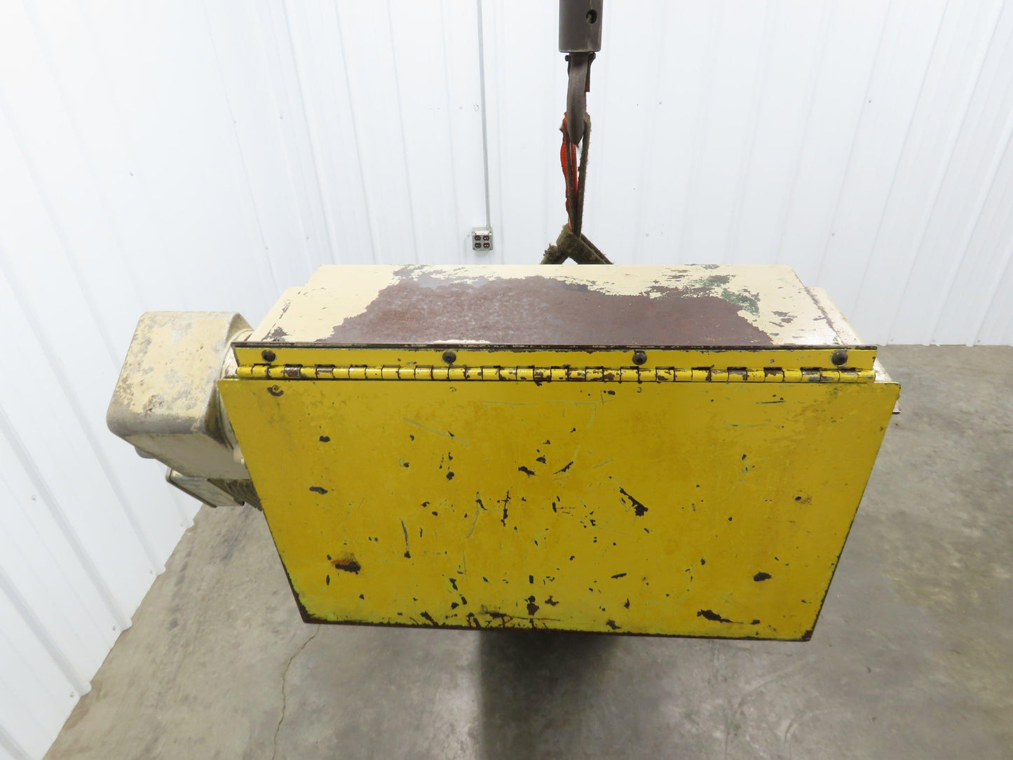 Mayfran CNC Chip Conveyor Drag Chain 20"x 30" Infeed 51" Discharge 460V 3PH