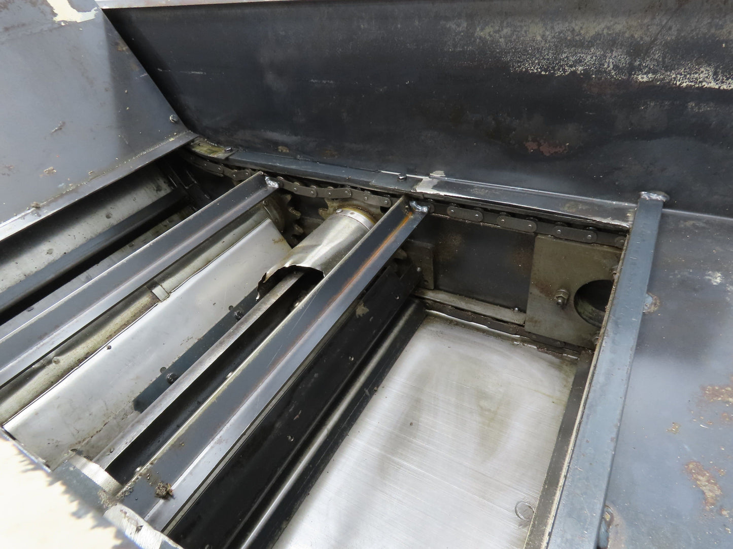 Mayfran CNC Chip Conveyor Drag Chain 20"x 30" Infeed 51" Discharge 460V 3PH