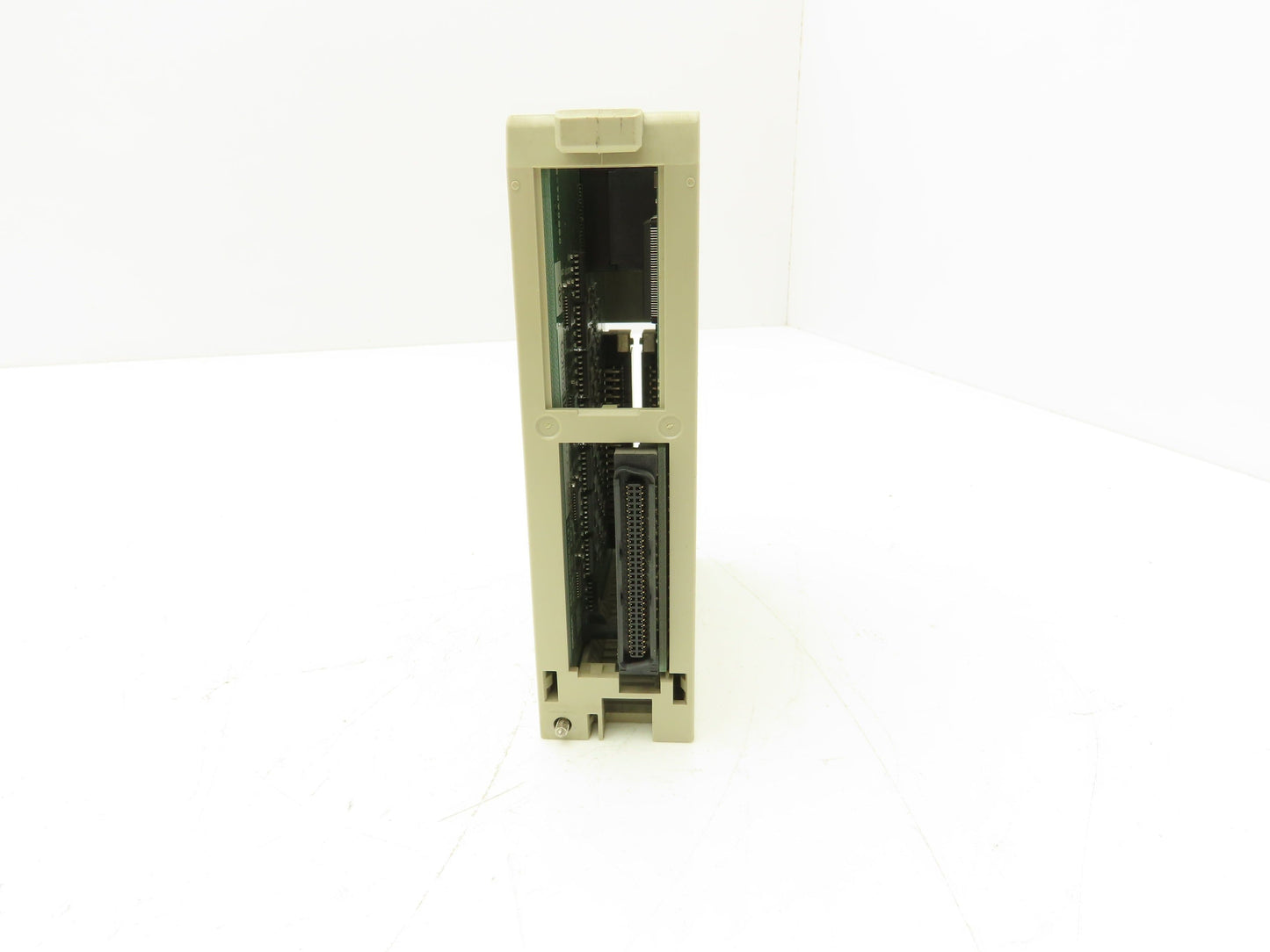 Omron CS1W-MD261 Input Output Unit 24VDC