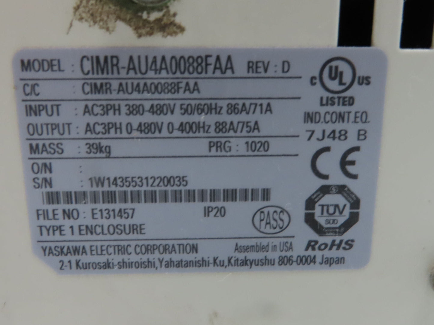Yaskawa CIMR-AU4A0088FAA AC Drive 60HP 380-480V 3PH In 0-480VAC 0-400Hz 88A Out