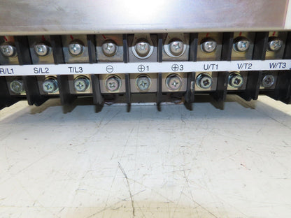 Yaskawa CIMR-AU4A0088FAA AC Drive 60HP 380-480V 3PH In 0-480VAC 0-400Hz 88A Out