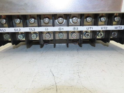 Yaskawa CIMR-AU4A0088FAA AC Drive 60HP 380-480V 3PH In 0-480VAC 0-400Hz 88A Out