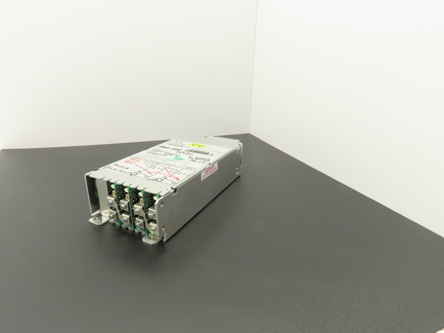 Lambda V604XFP TDK Vega 650 Power Supply 48VDC 20A Output 100-240V Input