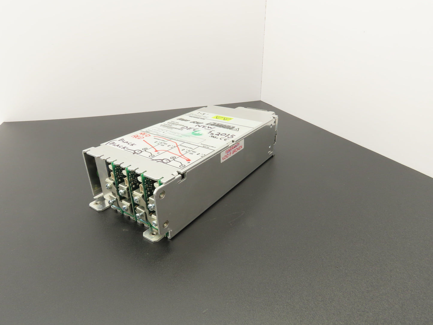 Lambda V604XFP TDK Vega 650 Power Supply 48VDC 20A Output 100-240V Input