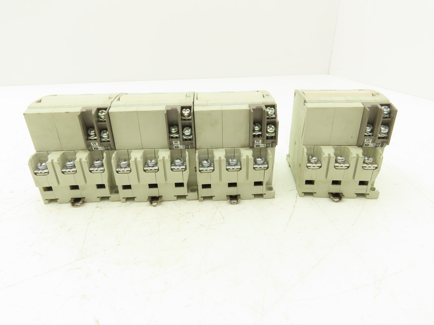 Fuji Electric CP33FM/15W CP33FS/20W AC Circuit Breakers 15/20A 3-Pole Lot of 4