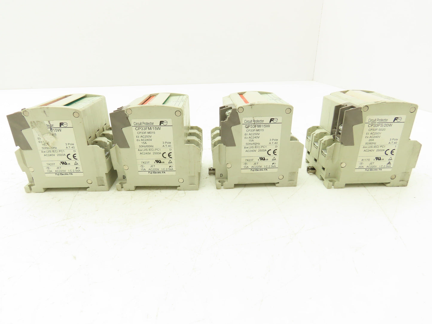Fuji Electric CP33FM/15W CP33FS/20W AC Circuit Breakers 15/20A 3-Pole Lot of 4