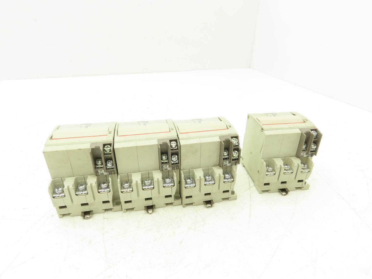 Fuji Electric CP33FM/15W CP33FS/20W AC Circuit Breakers 15/20A 3-Pole Lot of 4
