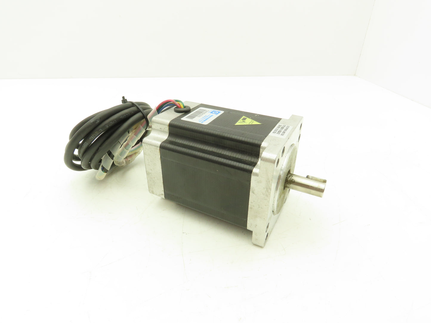 Chuangwei Motor 86BHH114-500A-32E Stepper Motor 2PH 5A 1/2" Shaft 4.33 Ft-Lb