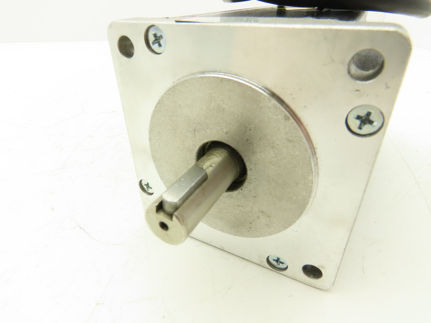 Chuangwei Motor 86BHH150-400B-32J Stepper Motor 2PH 5A 1/2" Shaft 4.4 Ft-Lb