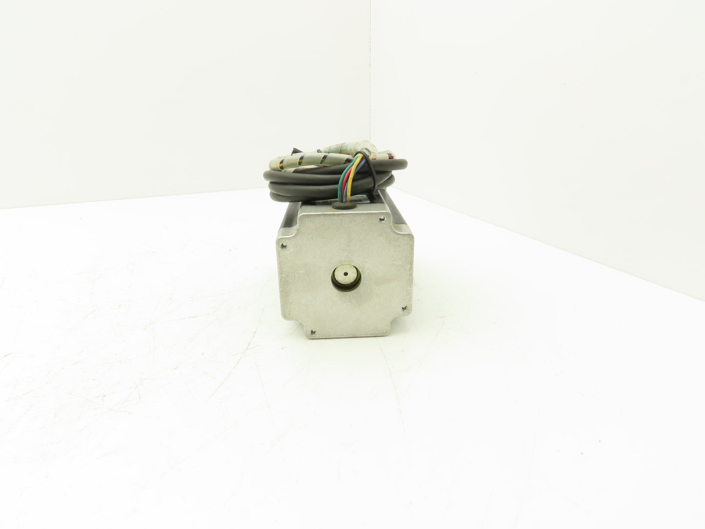 Chuangwei Motor 86BHH150-400B-32J Stepper Motor 2PH 5A 1/2" Shaft 4.4 Ft-Lb