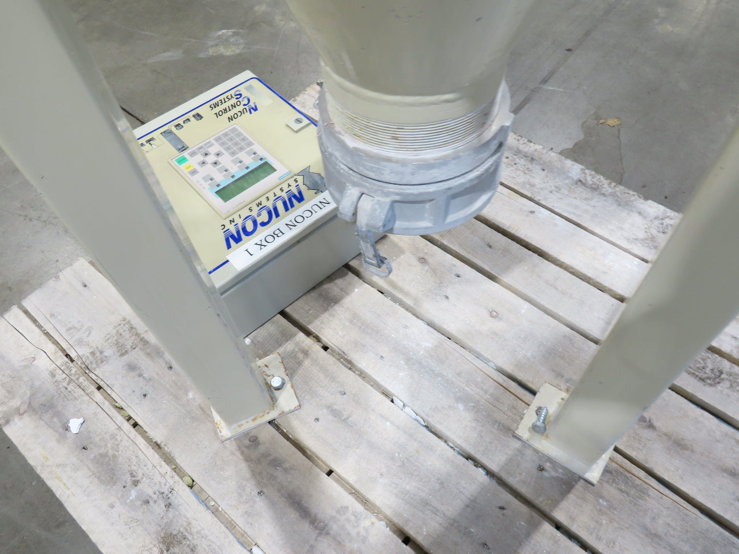 Nucon 60 Gallon Cyclone Dust Collector Baghouse Receiver Blowoff 36" Filters