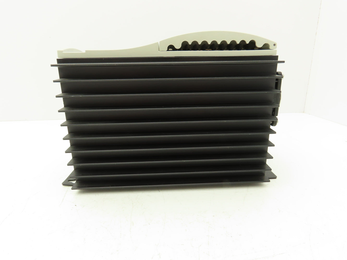 Kollmorgen SC1R06260 ServoStar SC AC Servo Motor Drive 115/230VAC 1/3PH 2.2kVA