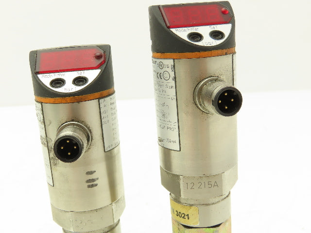 IFM Efector PN3021 Electronic Pressure Sensor Monitor 1/4" NPT 250bar Lot of 2