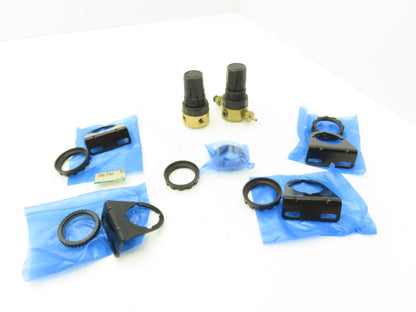 Watts R364-02AG Regulator Valve 0-25PSI With AR254-170AS Bracket Lot of 2