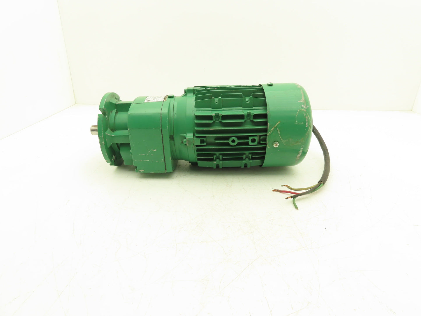 Nord SK 172.1F-80S/4 Inline Gearmotor 7.83:1 Reducer 218 RPM .75Hp 230/460V 3PH