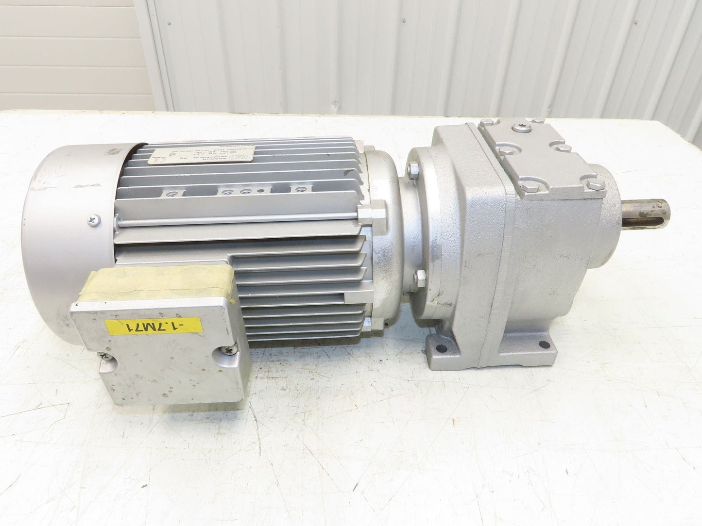 KEB G22A DL90L4 TS Inline Gearmotor 7.5:1 Reducer 187 RPM 1.5kw 230/400V 50hz