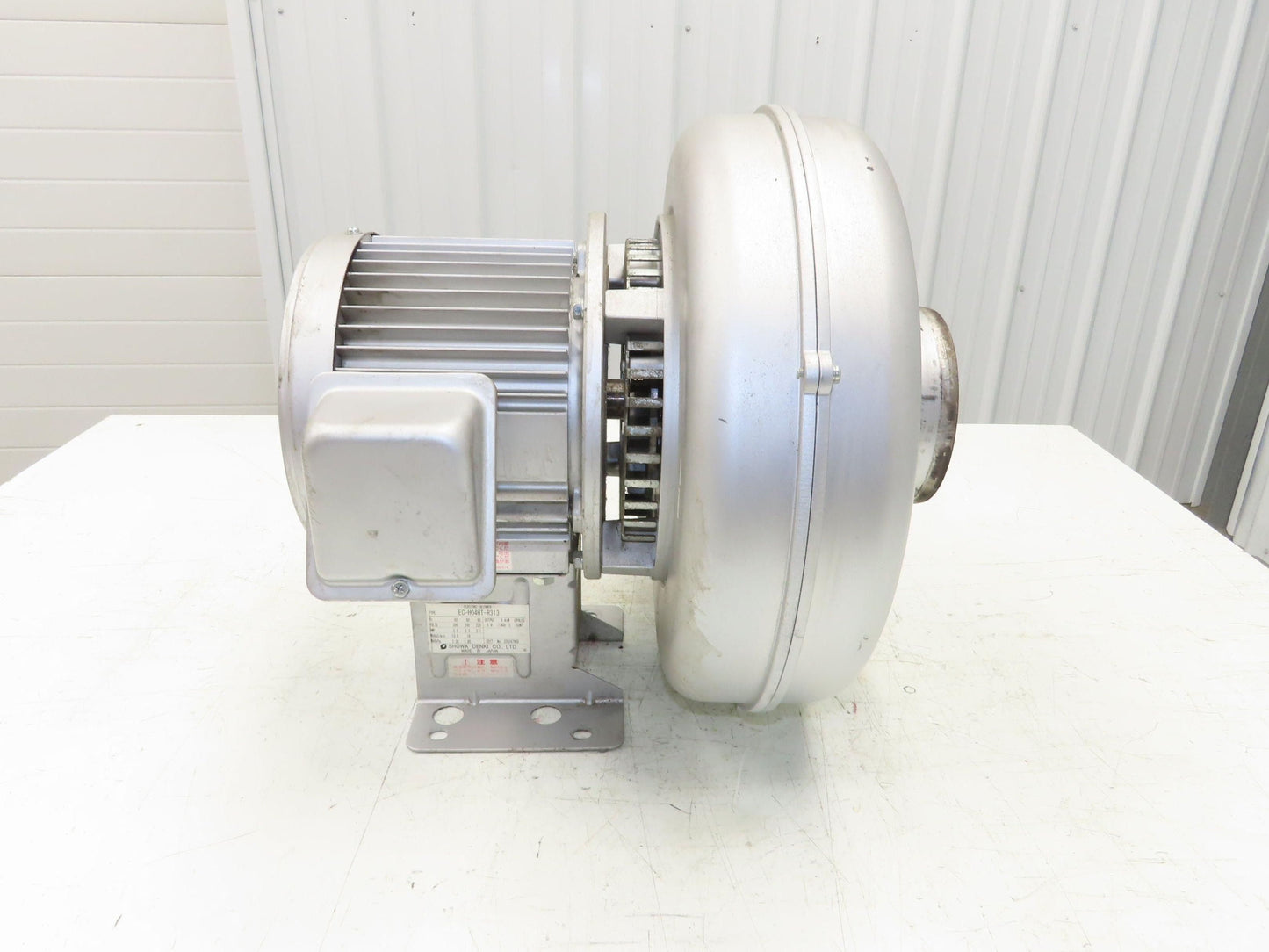 Showa Denki EC-H04HT-R313 Centrifugal Blower Fan 565 CFM .4kw 220V 3Ph 5"x 4"
