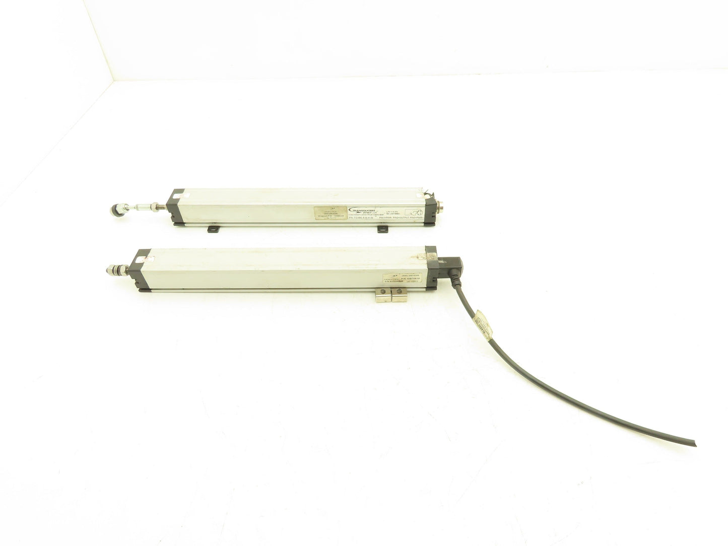 Servtek TD390-5-9-H-W Linear Transducer Position Sensor 9"Stroke Lot of2
