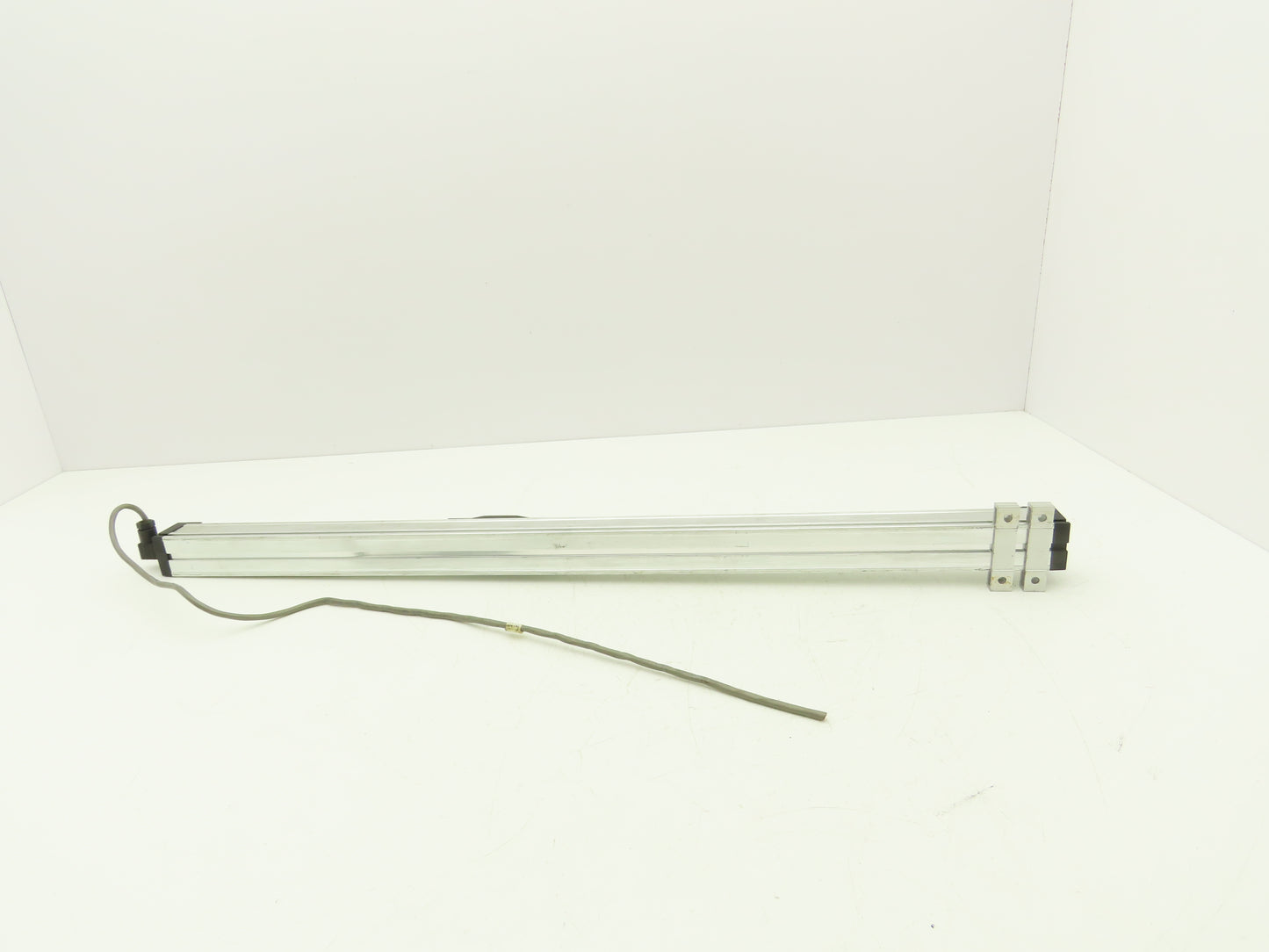 Transducers Direct TD580M-D-600 Linear Position Sensor +/-0.3% Res 10k 24"