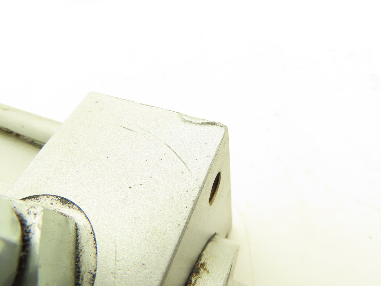 Sheffer MH Series Hydraulic Cylinder 3-1/4" Bore 7" Stroke Clevis  Mount