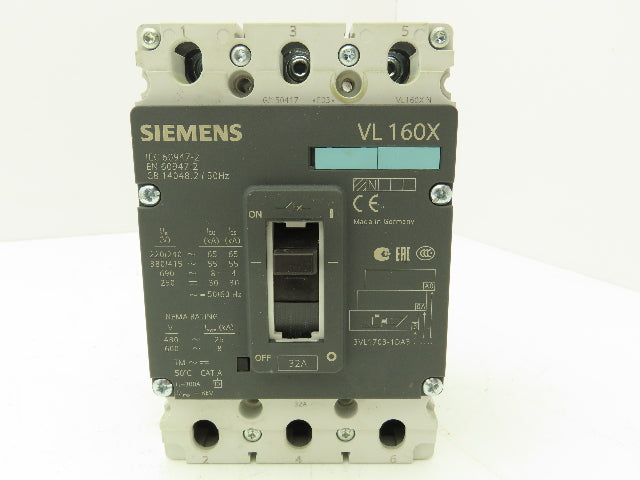 Siemens VL 160X 3VL1703-1DA33-0AA0 Circuit Breaker 3-Pole 3PH 32A 690VAC 250VDC