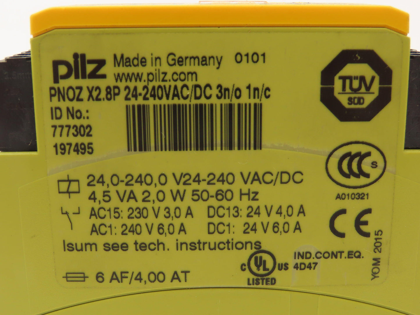 Pilz PNOZ X2.8P Safety Relay 24-240V AC/DC 3NO 1NC 3.0-6.0A