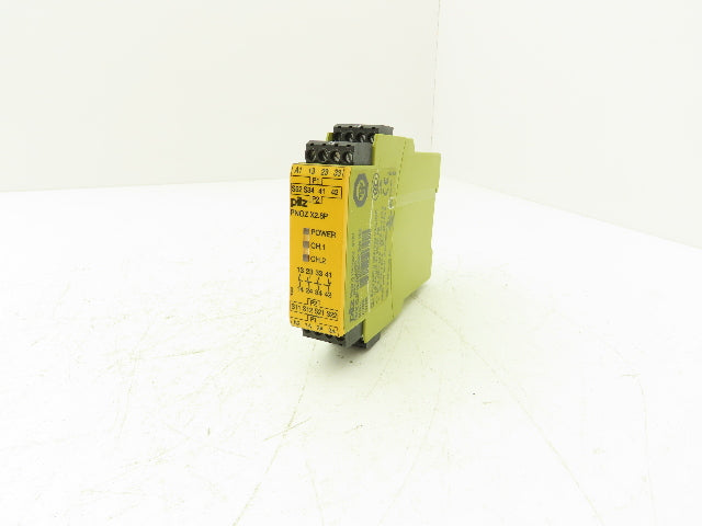 Pilz PNOZ X2.8P Safety Relay 24-240V AC/DC 3NO 1NC 3.0-6.0A