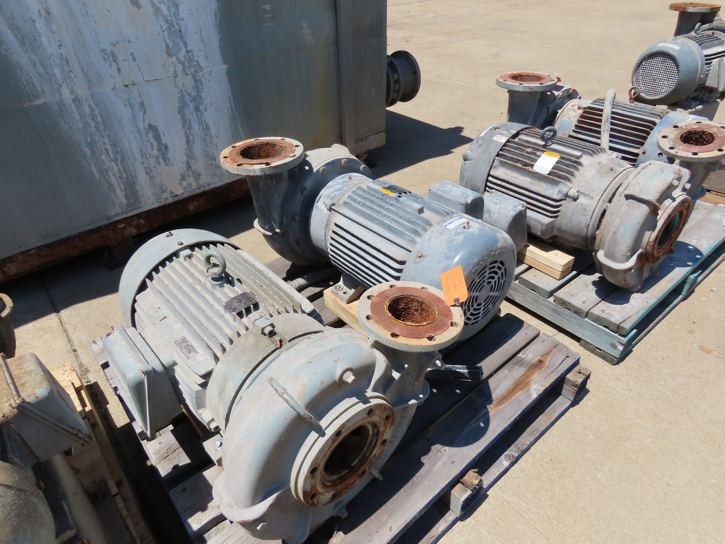 Baltimore Aircoil Cooling Tower Water Chiller 7-Pump Unit 4000 Gal Tank 50Hp