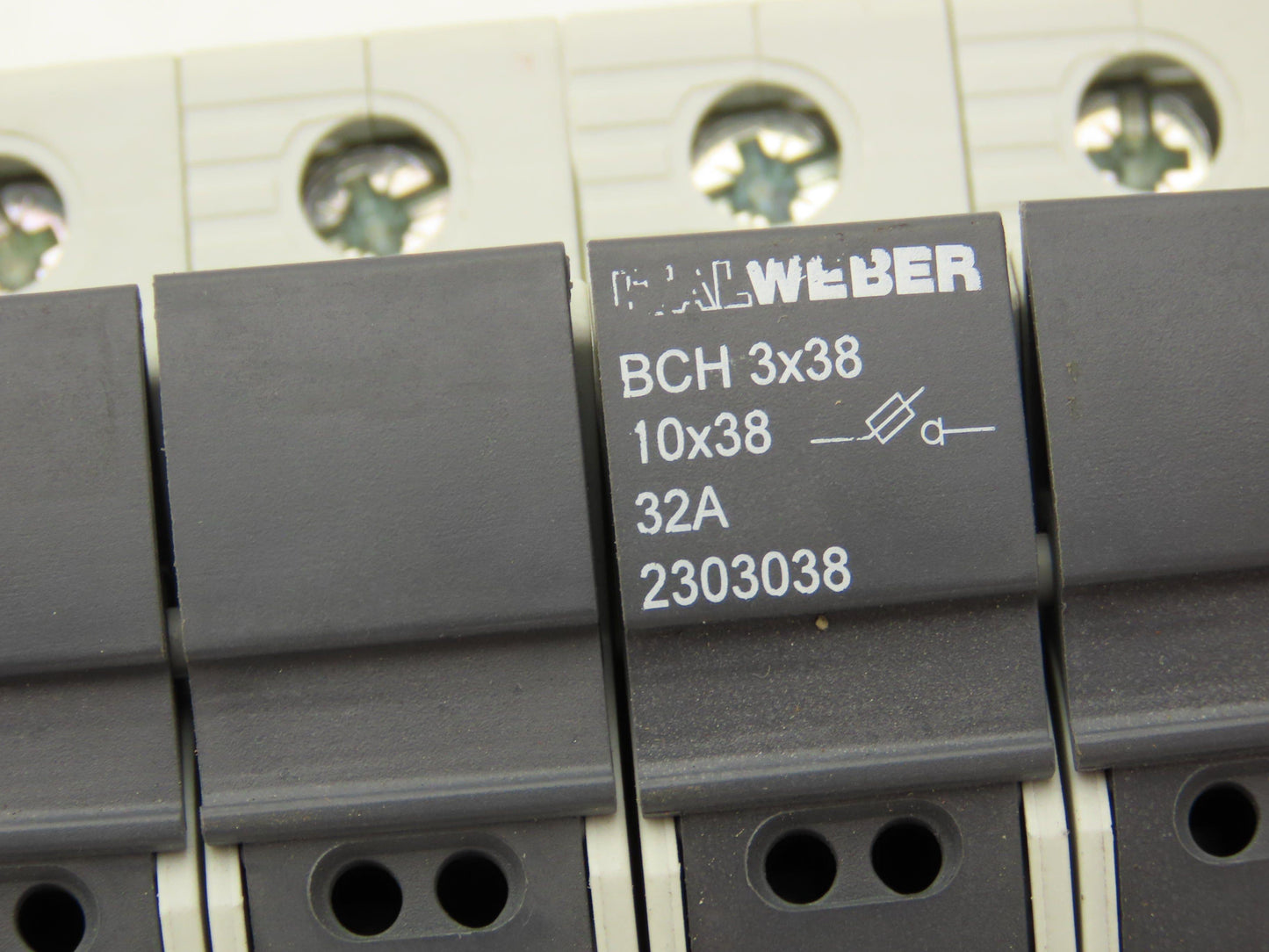 Italweber 2303038 BCH 3x38 Fuse Holder 3-Pole 32A 600V 18-8AWG 10x38 Lot of 3