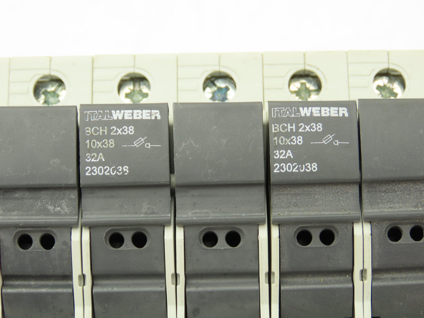 Italweber 2302038 BCH 2x38 Fuse Holder 2-Pole 32A 600V 18-8AWG 10x38 Lot of 4
