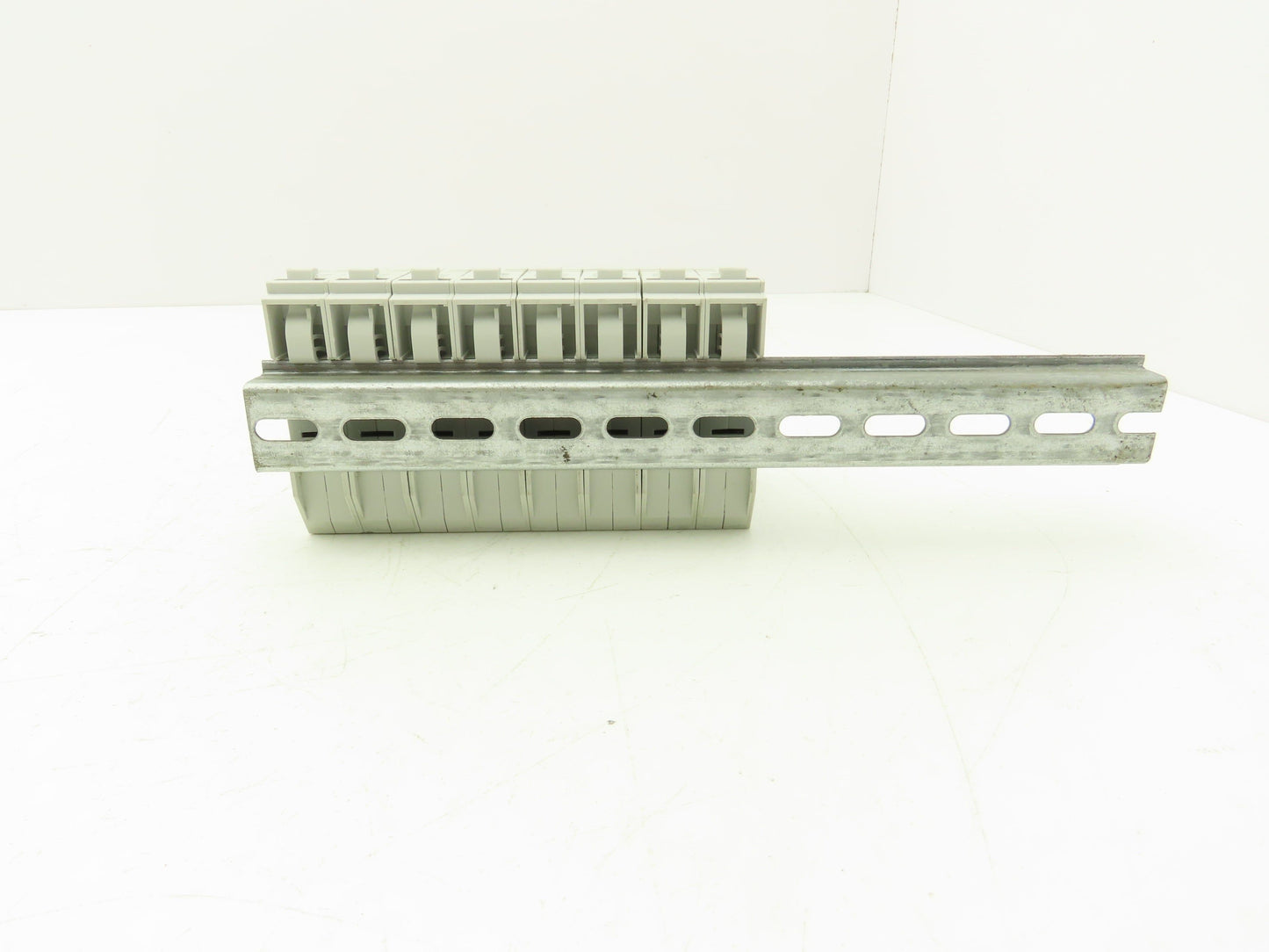 Italweber 2302038 BCH 2x38 Fuse Holder 2-Pole 32A 600V 18-8AWG 10x38 Lot of 4