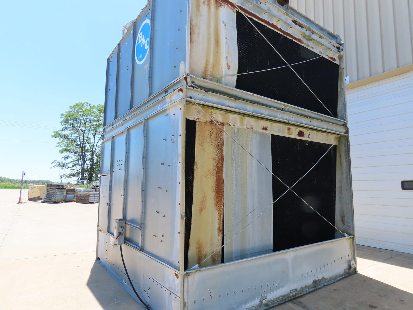 Baltimore Aircoil Cooling Tower Water Chiller 4-Pump Unit 3000 Gal Tank 30Hp