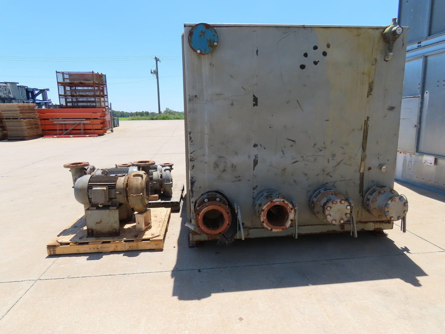 Baltimore Aircoil Cooling Tower Water Chiller 4-Pump Unit 3000 Gal Tank 30Hp