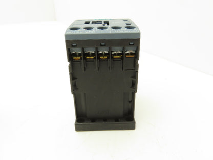 Siemens 3RT2015-1AF02 Contactor 7.5HP 3PH 575VAC 20A 2NC Lot of 6