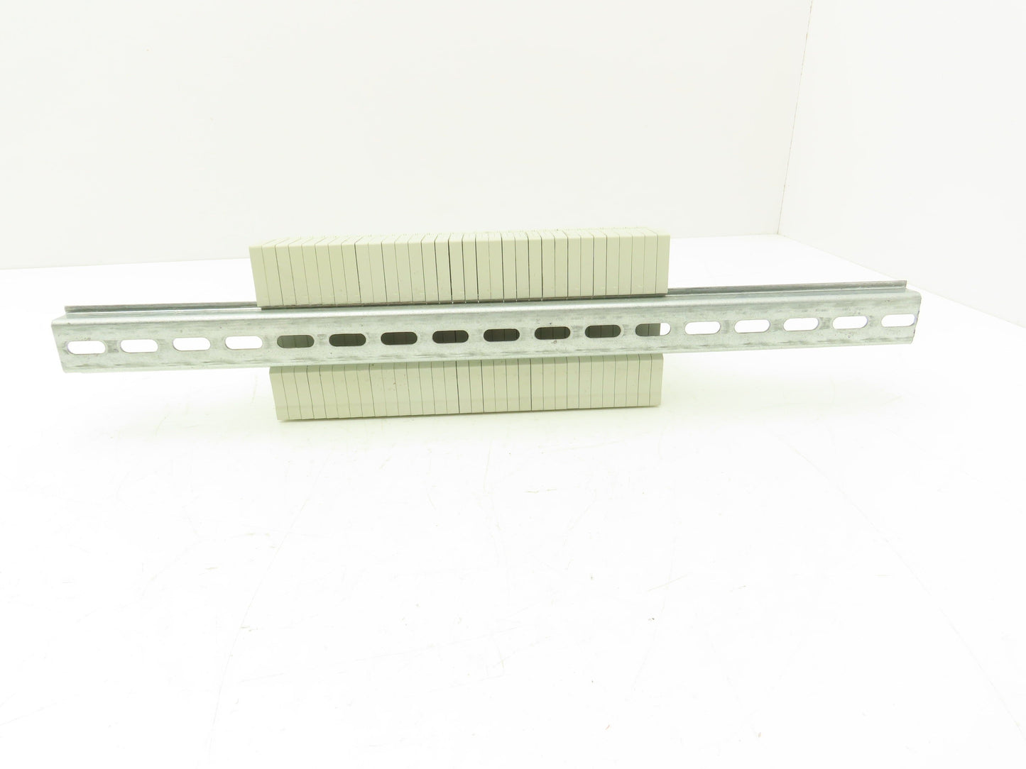 Siemens 3TX7014-1BM00 Relay DIN Rail Lot of 32