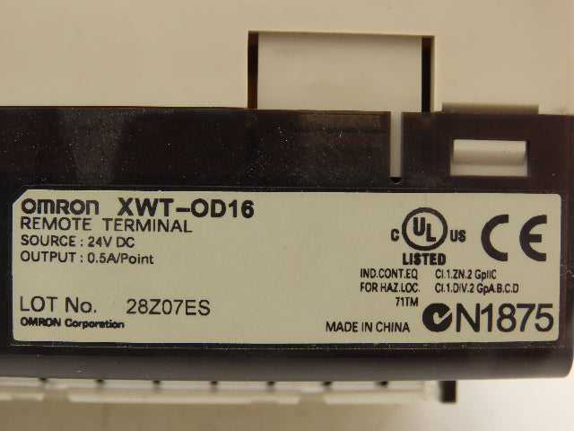 Omron DRT2-OD16 XWT-OD16 Remote Terminal PLC Input Output Module Set