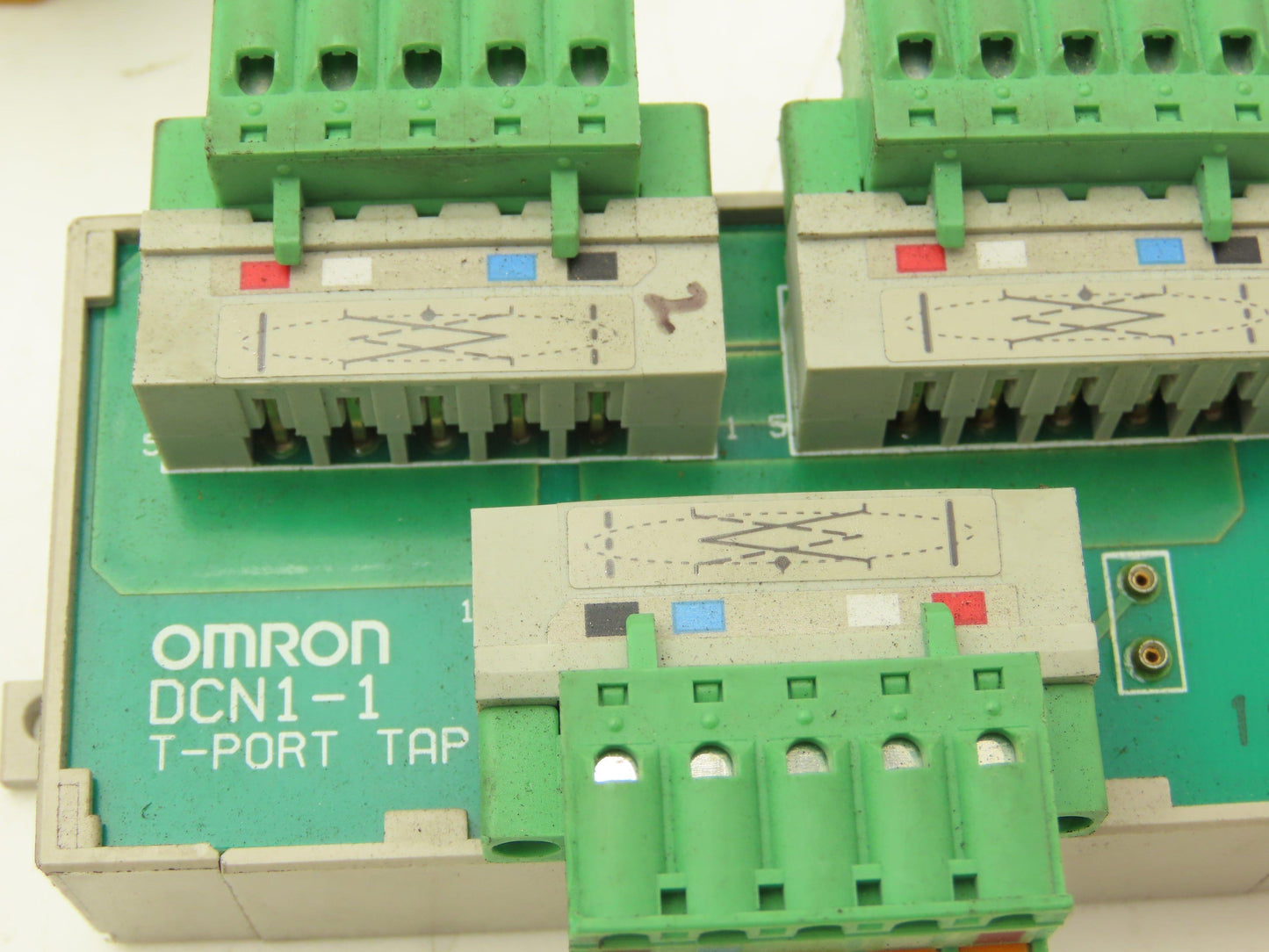 Omron DCN1-4 | DCN 1-1 | DCN1-1N Tap DIN Mountable Terminal Mixed Lot of 12