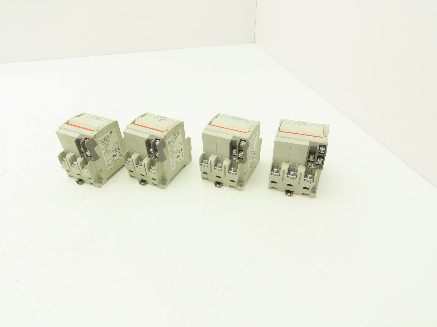 Fuji Electric CP33FM/15W CP33FS/20W AC Circuit Breakers 15/20A 3-Pole Lot of 4